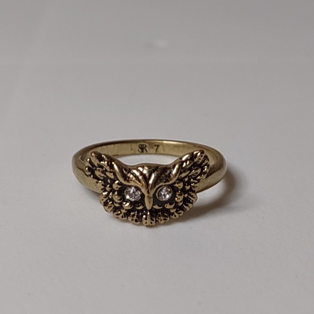 Cute Banana Republic Size 6.75 Owl Ring